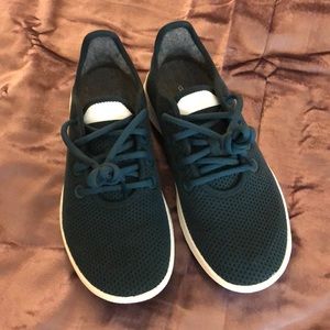 Allbirds Tree Runners - Size 8
